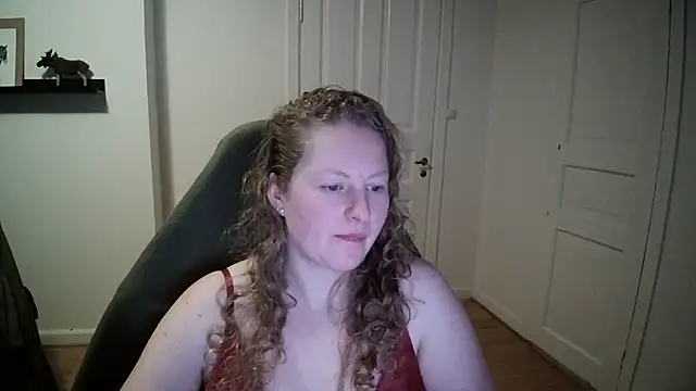 Girlnina-1995 online show from 12.09.24