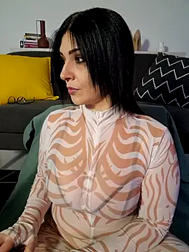 AryaSummersReal online show from 04.07.26