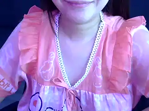 Bee 2k online show from 10.28.25