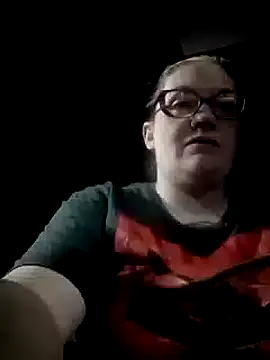 Snapshot of Slutty_Owl420 chatting on 01.15.25 Slutty Owl420 online show from 01.15.25