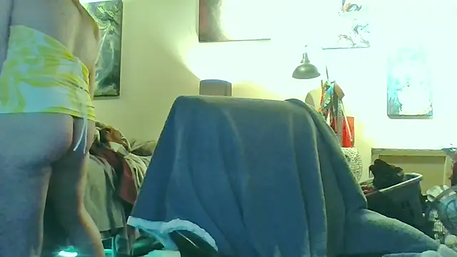 eatmeplease44 online show from 11.05.25