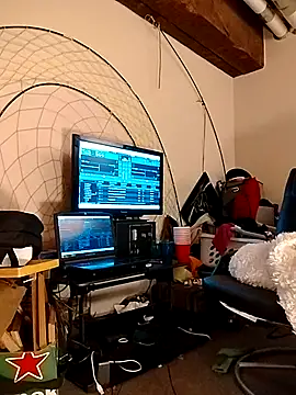 eatmeplease44 online show from 12.17.25