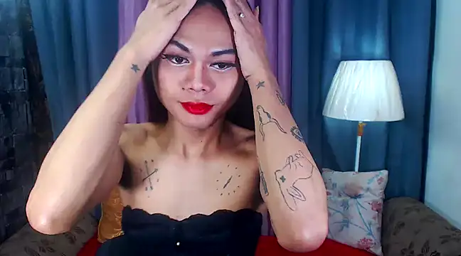 Snapshot of ELLIZABETHFORCUMXX chatting on 01.26.25 ELLIZABETHFORCUMXX online show from 01.26.25