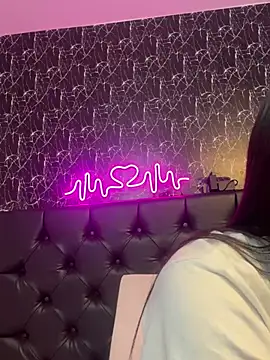 Tamara-evans online show from 01.21.25