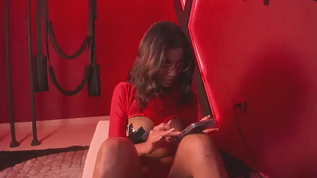 Snapshot of liagirl_cute chatting on 03.08.25 liagirl cute online show from 03.08.25