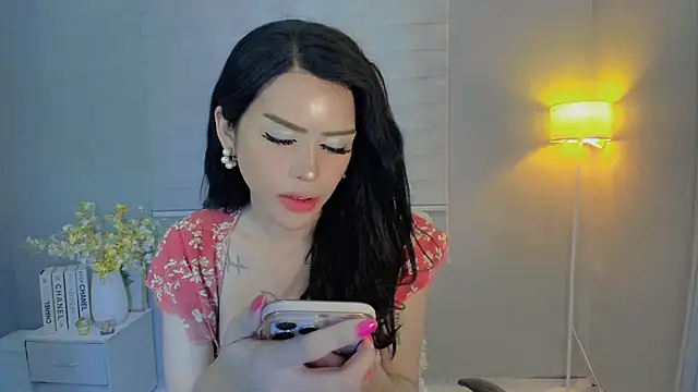 Patricia fox online show from 10.19.25