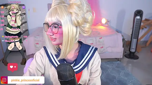 Snapshot of Pinkie_Princes chatting on 05.14.26 Pinkie Princes online show from 05.14.26