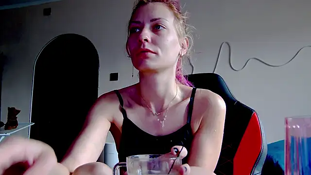 karo123421 online show from 11.18.25