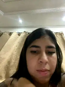 Snapshot of iarinhalatina chatting on 11.16.25 iarinhalatina online show from 11.16.25