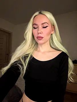 xDinnax online show from 10.05.25