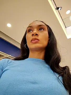 Snapshot of Leaberry chatting on 01.14.26 Leaberry online show from 01.14.26