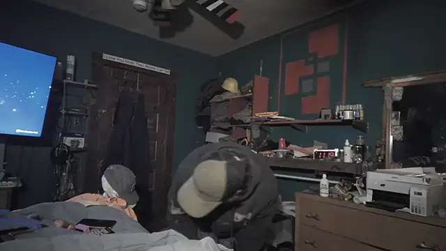 Snapshot of charactrzero chatting on 02.17.26 charactrzero online show from 02.17.26