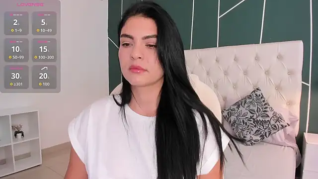 Snapshot of Veronicalanx1 chatting on 11.26.25 Veronicalanx1 online show from 11.26.25