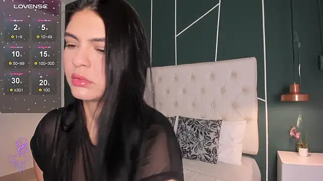 Snapshot of Veronicalanx1 chatting on 12.18.25 Veronicalanx1 online show from 12.18.25