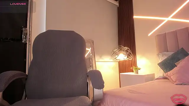 Veronicalanx1 online show from 03.16.26