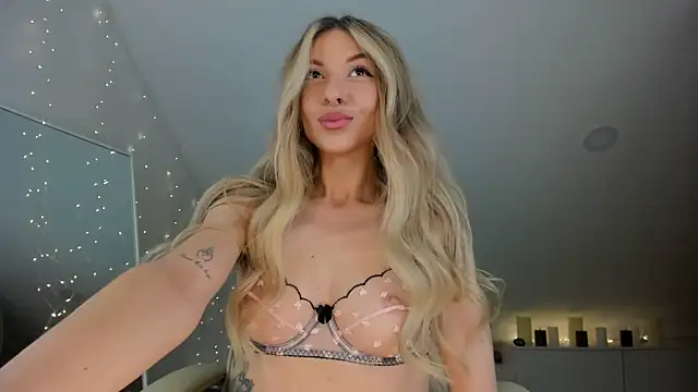 Maya Goddess online show from 04.04.26