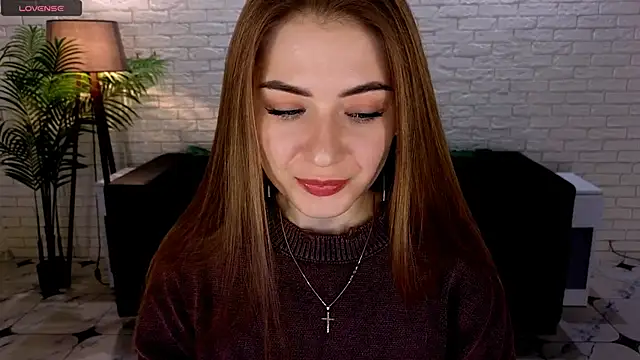 Adelyna Bird online show from 03.06.25