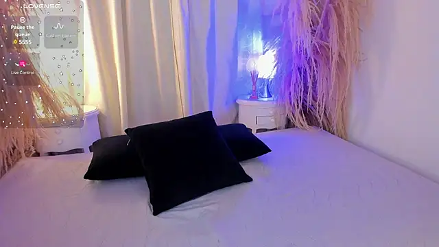 KendalEvanz online show from 12.16.24