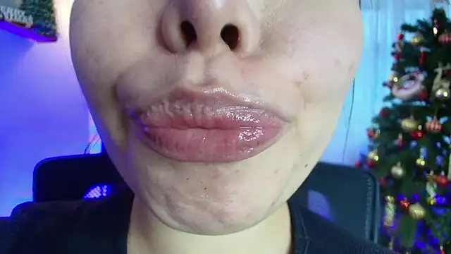 lisbet21x online show from 12.28.24