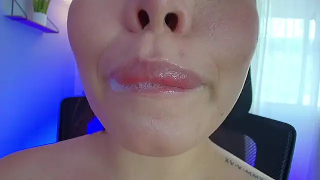 lisbet21x online show from 02.13.25