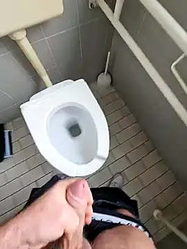 Dolceporco19 online show from 01.30.25