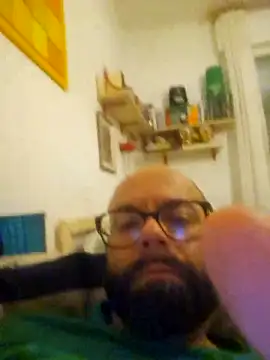 Dolceporco19 online show from 11.16.25