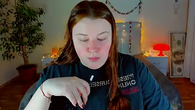 Snapshot of PolinaSalvatore chatting on 02.04.26 PolinaSalvatore online show from 02.04.26