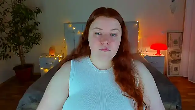 Snapshot of PolinaSalvatore chatting on 02.06.26 PolinaSalvatore online show from 02.06.26