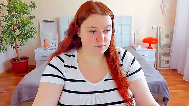 Snapshot of PolinaSalvatore chatting on 02.23.26 PolinaSalvatore online show from 02.23.26