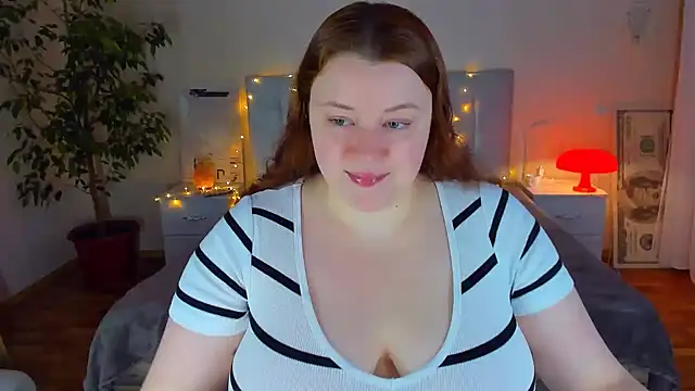 Snapshot of PolinaSalvatore chatting on 02.28.26 PolinaSalvatore online show from 02.28.26