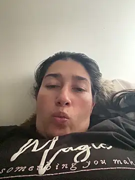 Snapshot of andreaisis2 chatting on 03.19.26 andreaisis2 online show from 03.19.26