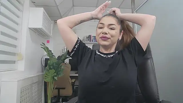 Ella sweety online show from 02.23.26