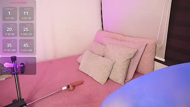 Alexxandra 12 online show from 02.25.25