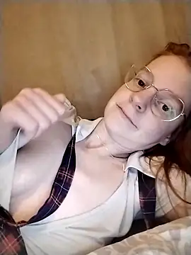 Snapshot of jannis1992 chatting on 02.22.25 jannis1992 online show from 02.22.25