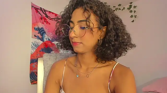 Snapshot of khaliope chatting on 01.23.25 khaliope online show from 01.23.25