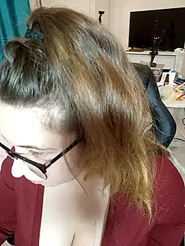 DienkaGreen online show from 11.06.25