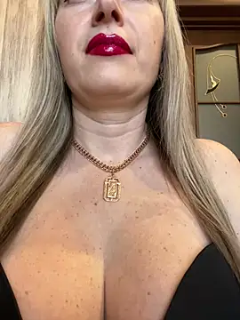 Kittenforyou online show from 02.19.25