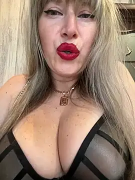 Kittenforyou online show from 01.13.26