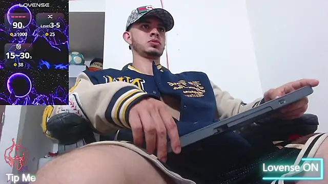 Snapshot of freestyle_blake1 chatting on 02.18.26 freestyle blake1 online show from 02.18.26