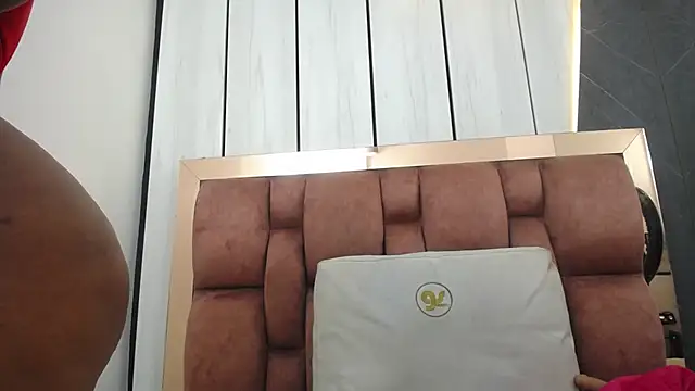 arianna pearl online show from 09.26.25