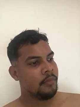 Snapshot of ElsecretodeBruno chatting on 03.06.25 ElsecretodeBruno online show from 03.06.25