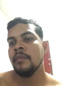 Snapshot of ElsecretodeBruno chatting on 03.16.25 ElsecretodeBruno online show from 03.16.25