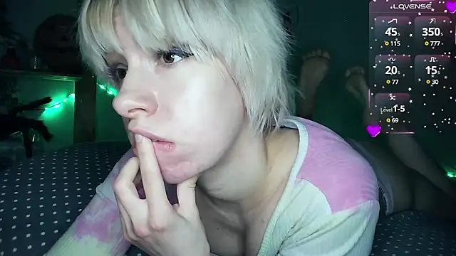 Snapshot of cruellagoth666 chatting on 12.06.24 cruellagoth666 online show from 12.06.24