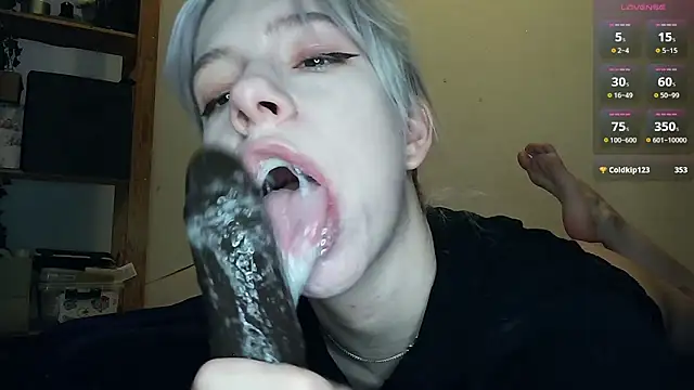 Snapshot of cruellagoth666 chatting on 05.01.26 cruellagoth666 online show from 05.01.26
