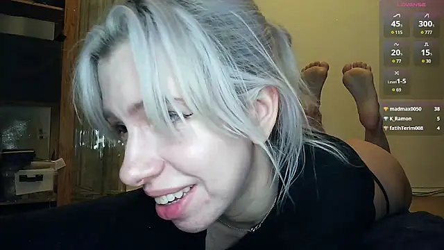 Snapshot of cruellagoth666 chatting on 05.11.26 cruellagoth666 online show from 05.11.26