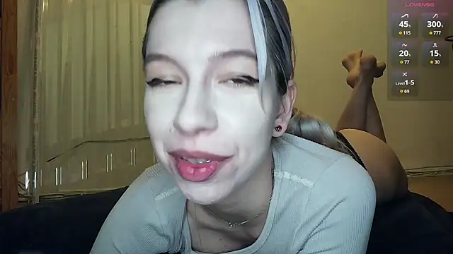 Snapshot of cruellagoth666 chatting on 06.17.26 cruellagoth666 online show from 06.17.26
