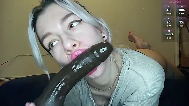 Snapshot of cruellagoth666 chatting on 07.15.26 cruellagoth666 online show from 07.15.26
