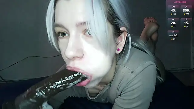 Snapshot of cruellagoth666 chatting on 07.20.26 cruellagoth666 online show from 07.20.26