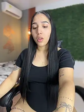 Amandanauty online show from 04.04.26