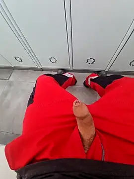 Snapshot of 987654Alf chatting on 11.11.25 987654Alf online show from 11.11.25